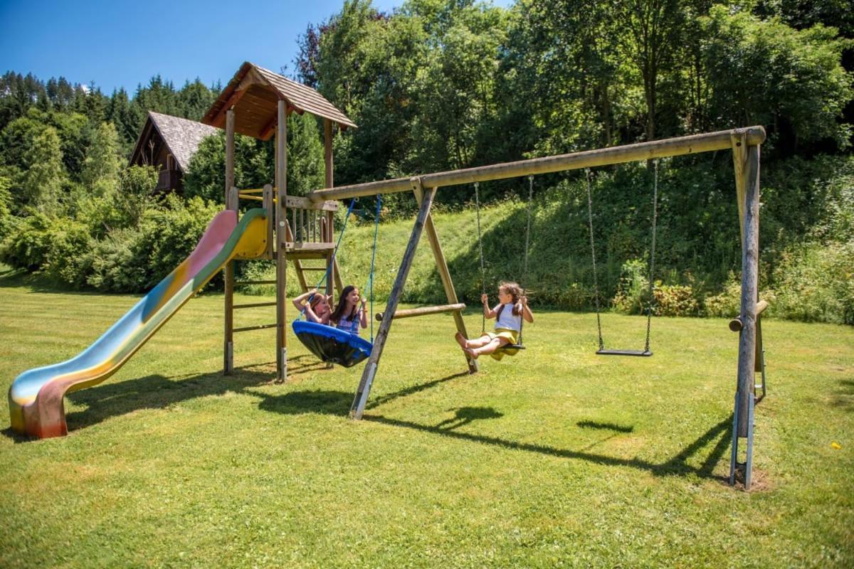 Huette Zum Verlieben Gurk Exterior photo
